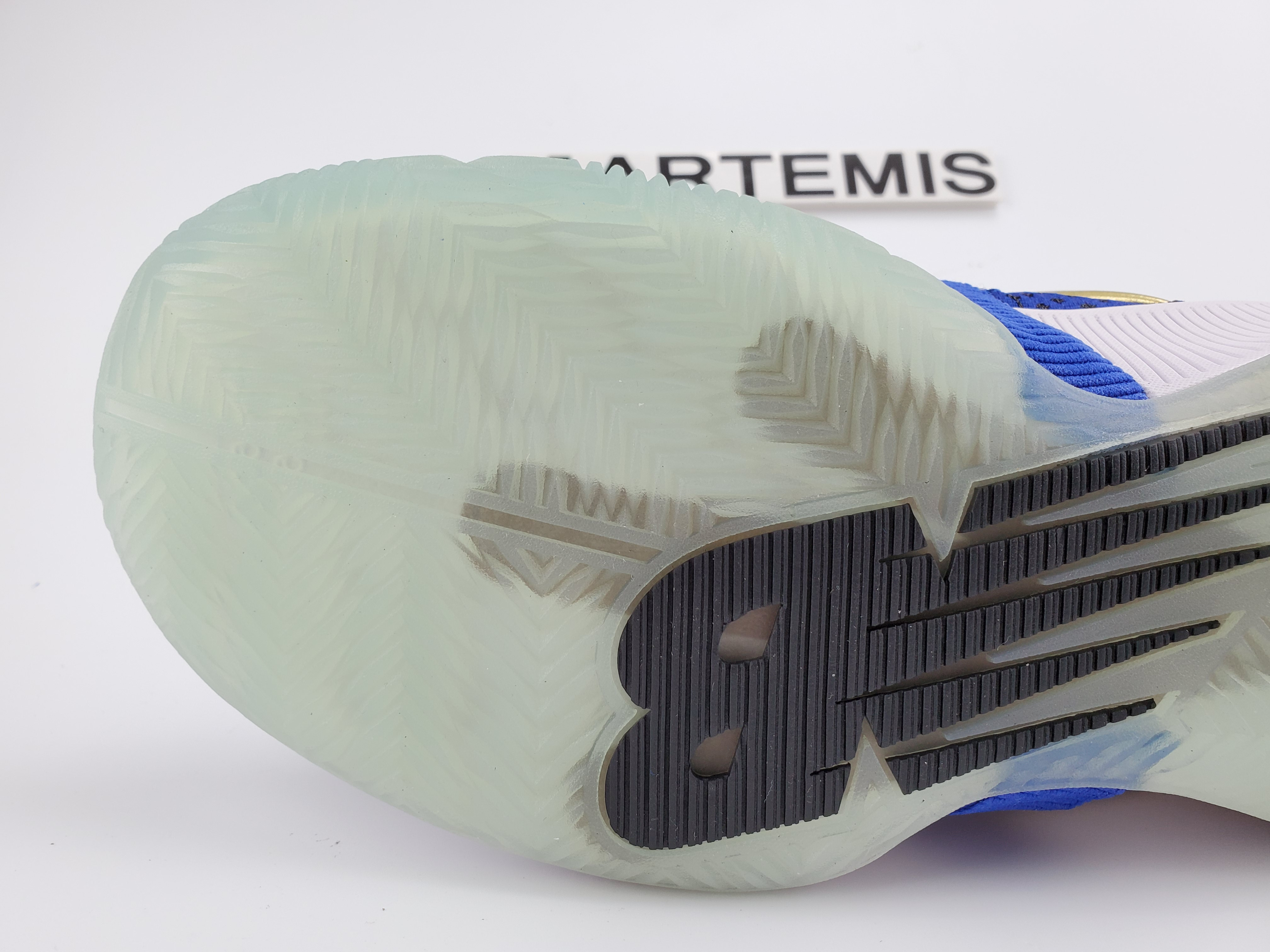 New Balance OMN1S Kawhi Leonard 2-Way