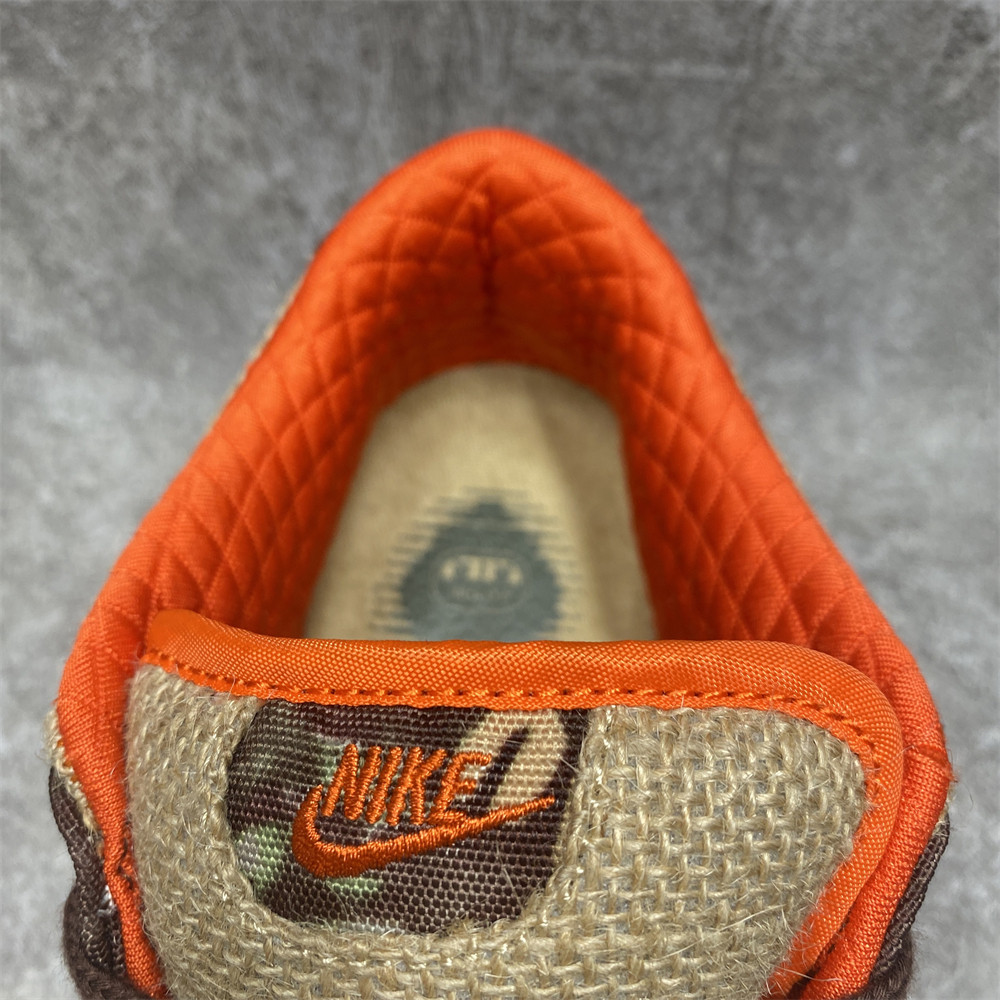 NIKE DUNK LOW PRO SB 