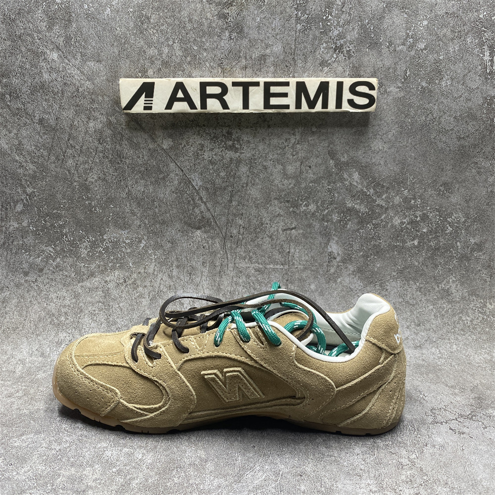 UA Miu Miu x New Balance 530 SL 