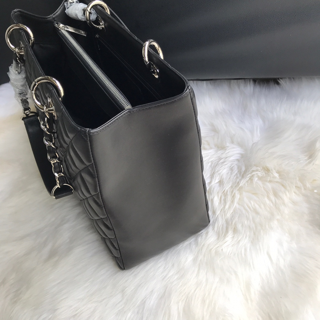 Ch*el gst hardware 24x33x13cm