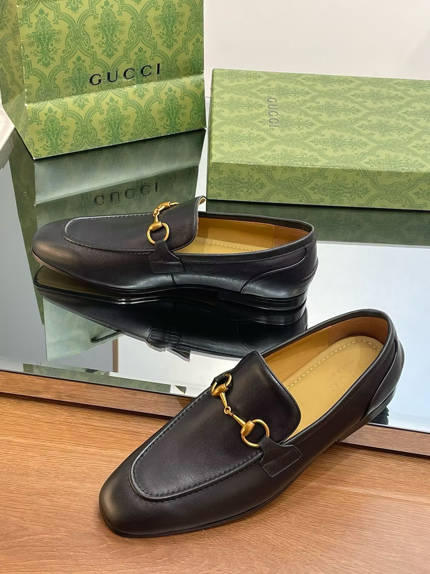 ua G*u*i moccasins and loafers for men