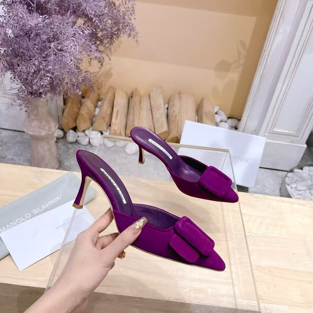 UA Manolo Blahnik Mules 7.5cm