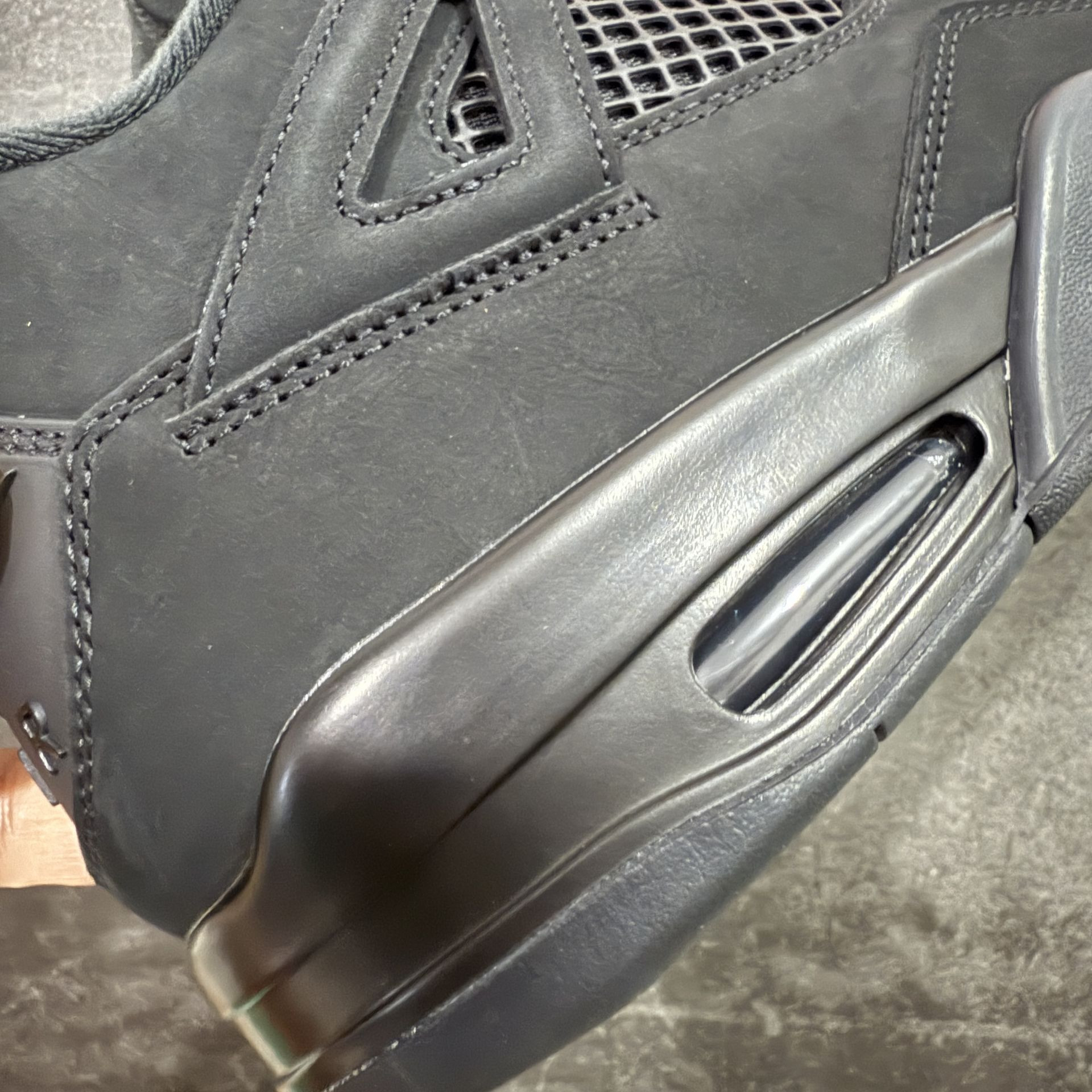 UA Air Jordan 4 Retro Black Cat 2025