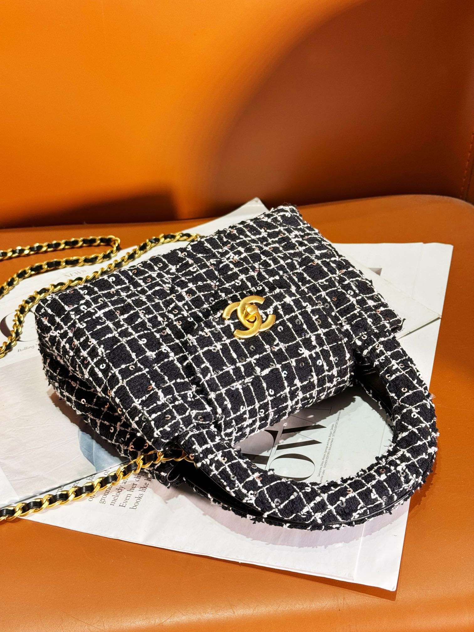 Ch*el mini shopping bag 19x13x7cm