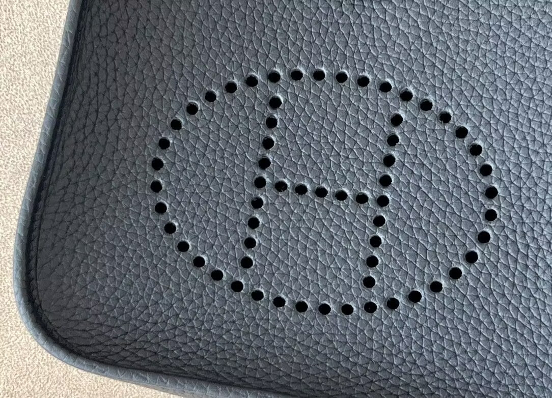 Hermès Evelyne Bag 16CM