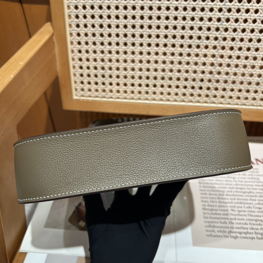 H**mes mini jypsiere 23×17×5cm