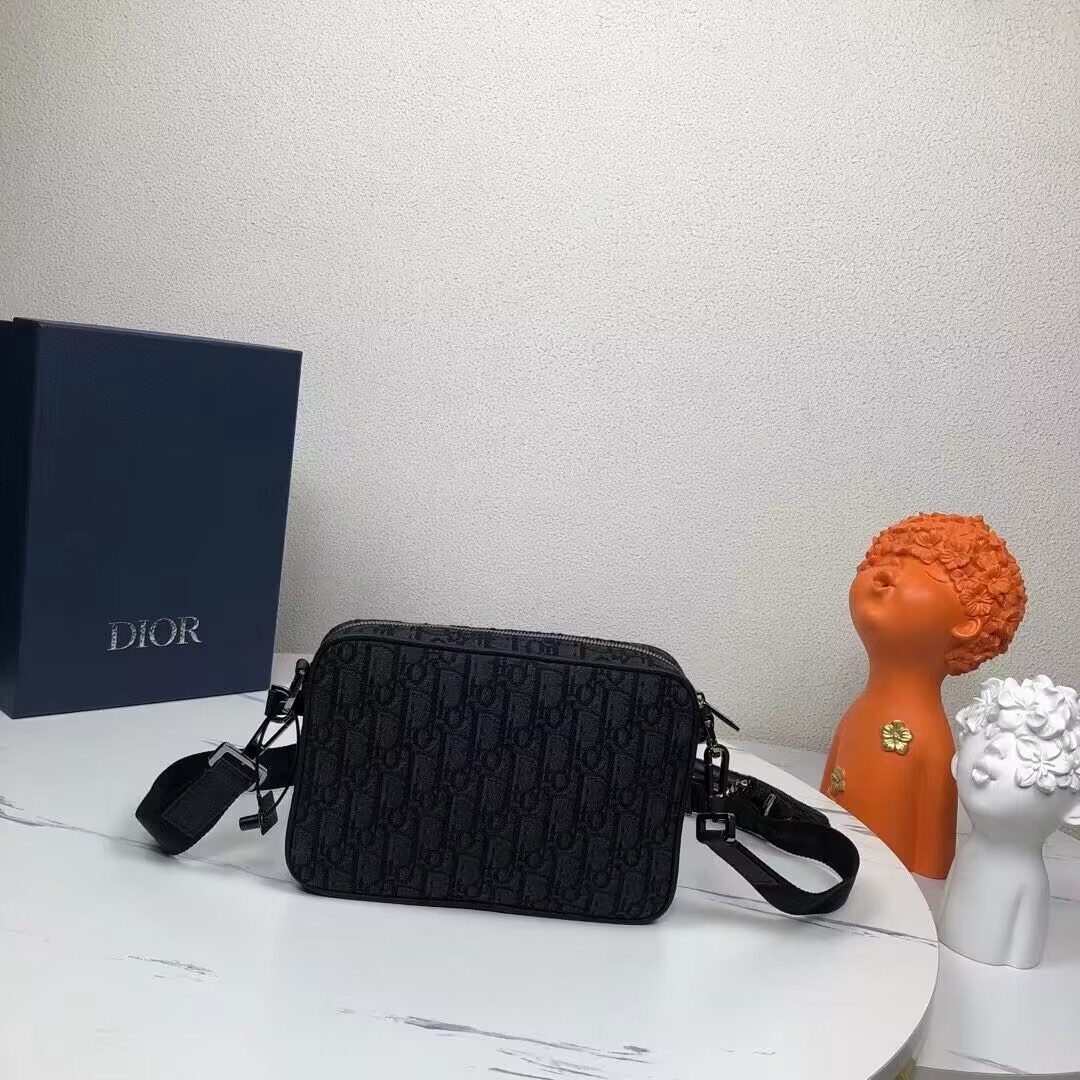 D*or saddle triple pouch black D*or oblique jacquard 18x25x5cm