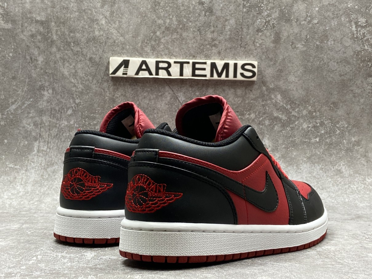 Air Jordan 1 Low Black Gym Red
