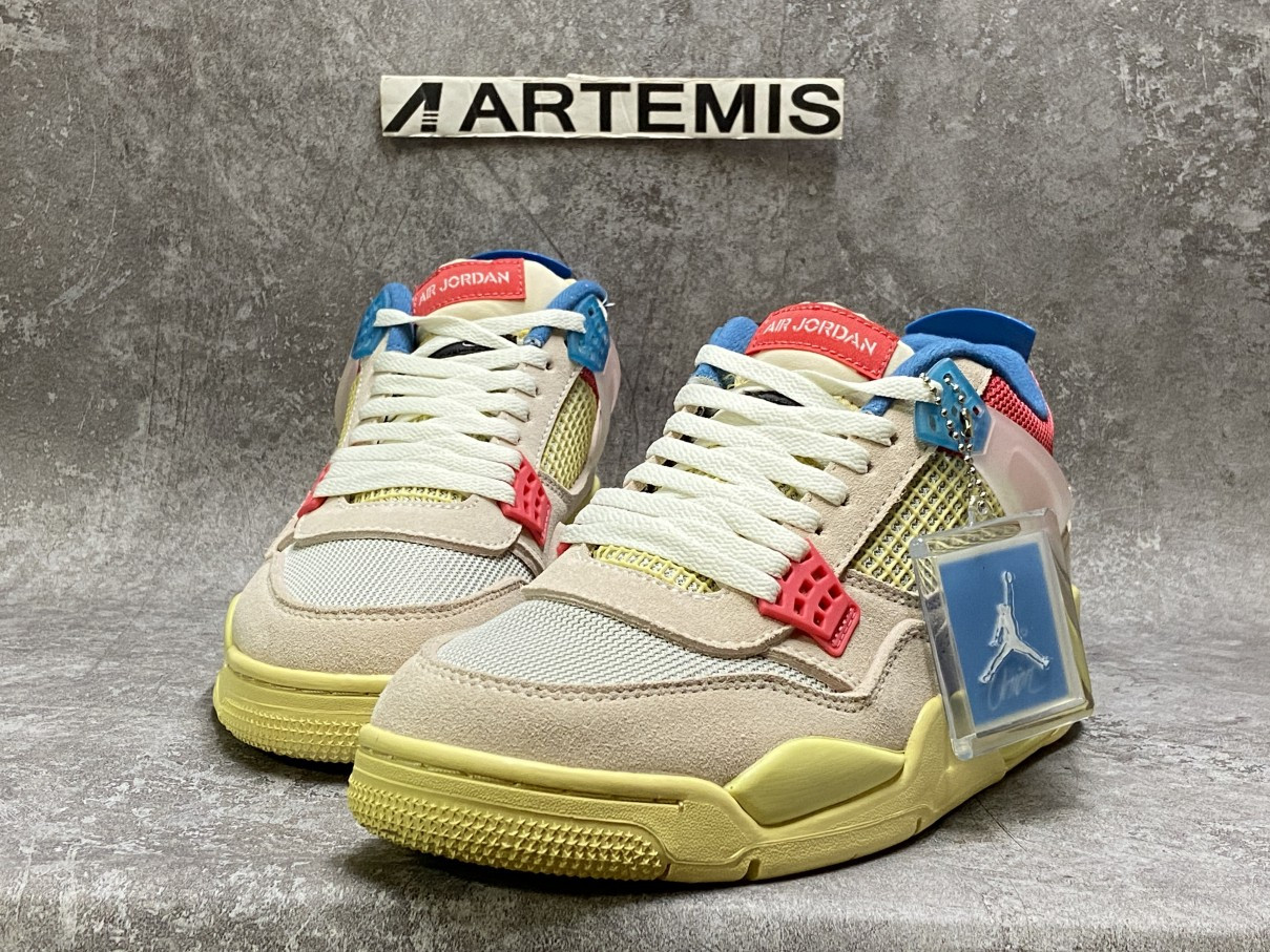 Air Jordan 4 Retro Union Guava Ice