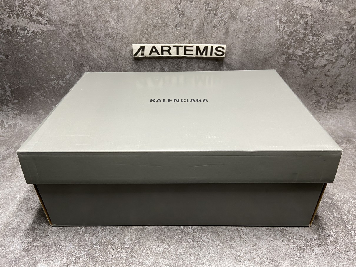 Balenciga Triple S Trainer Pink