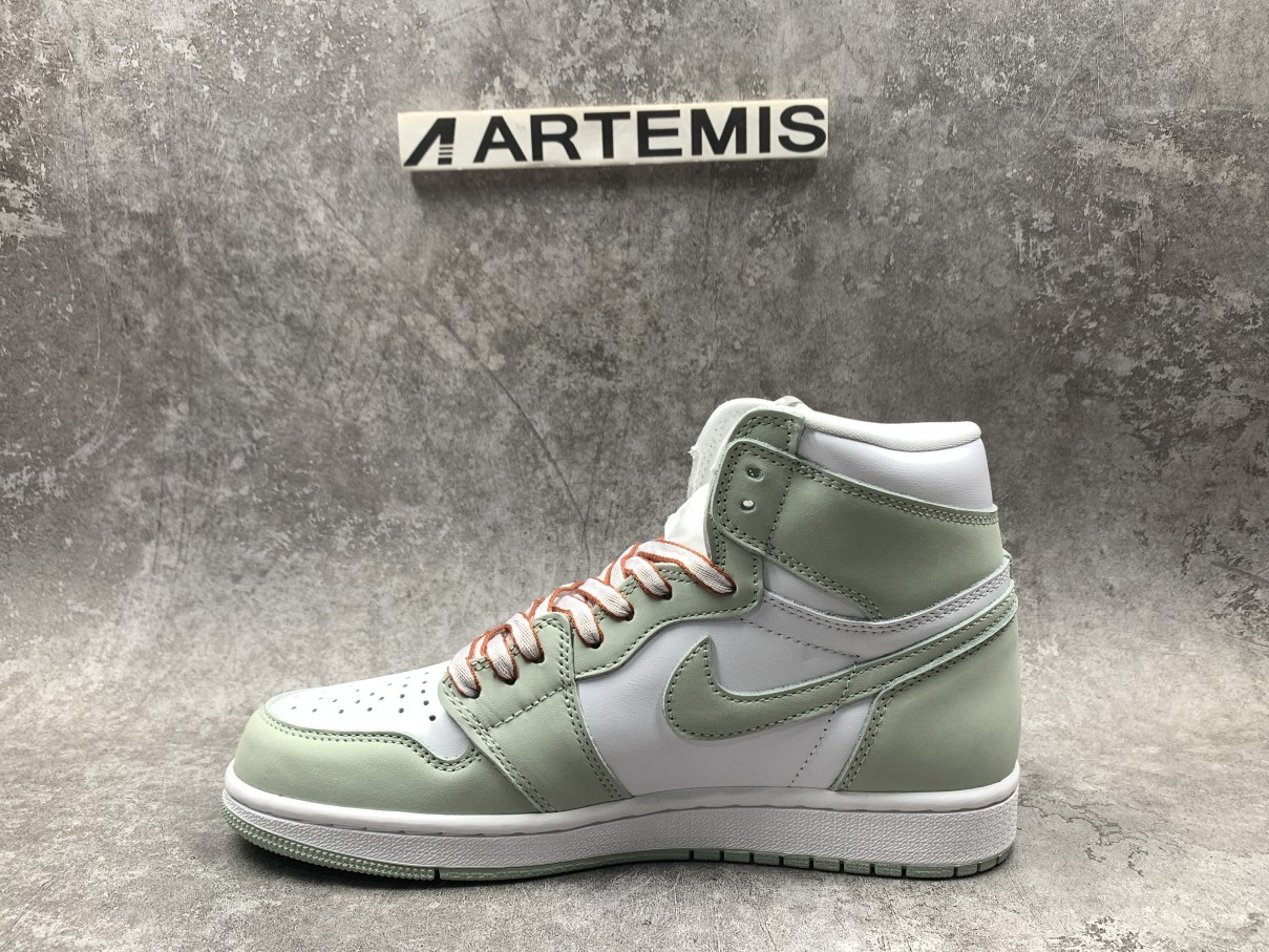 Air Jordan 1 High OG Seafoam