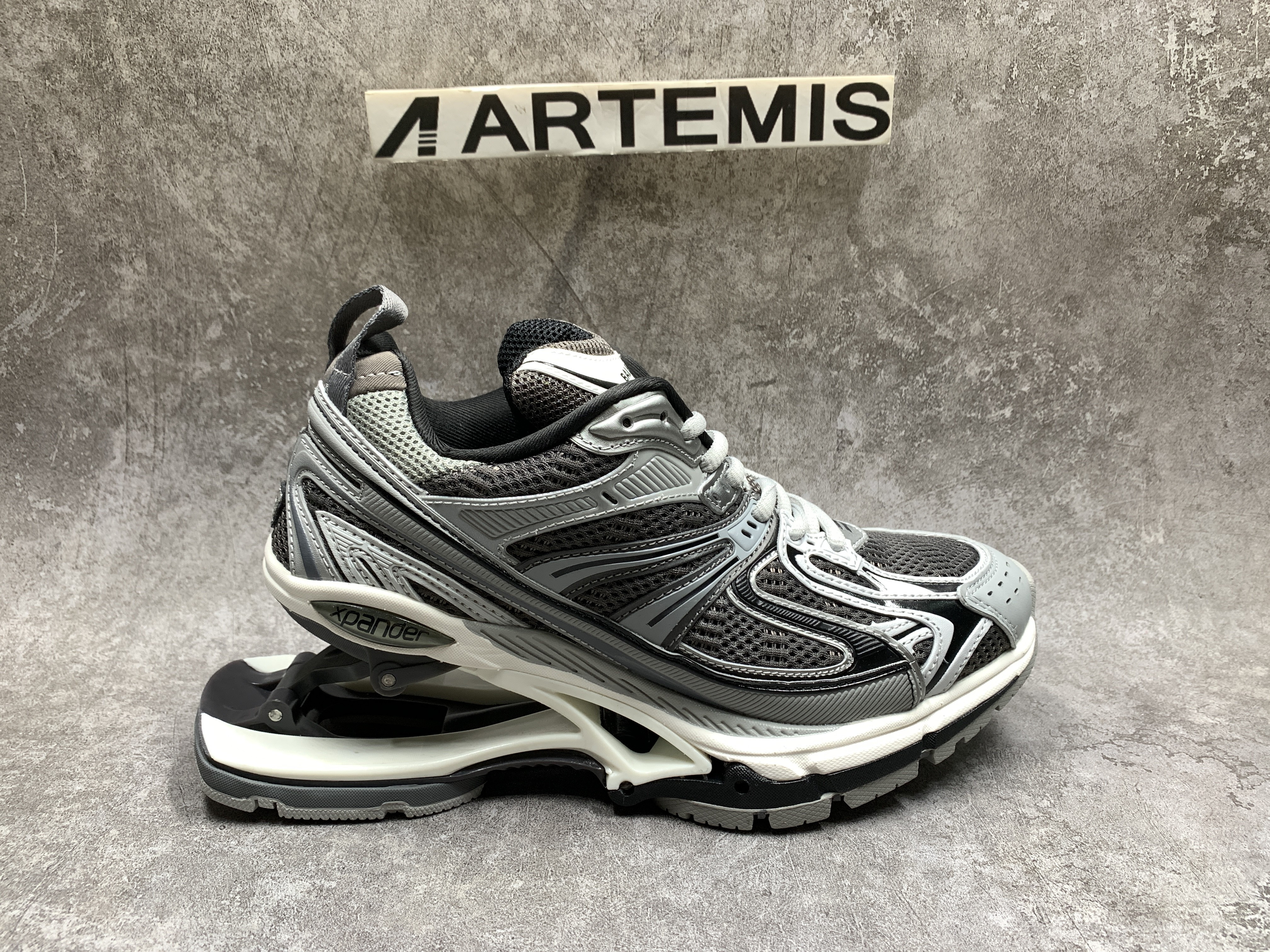 Balenciga X-Pander Grey