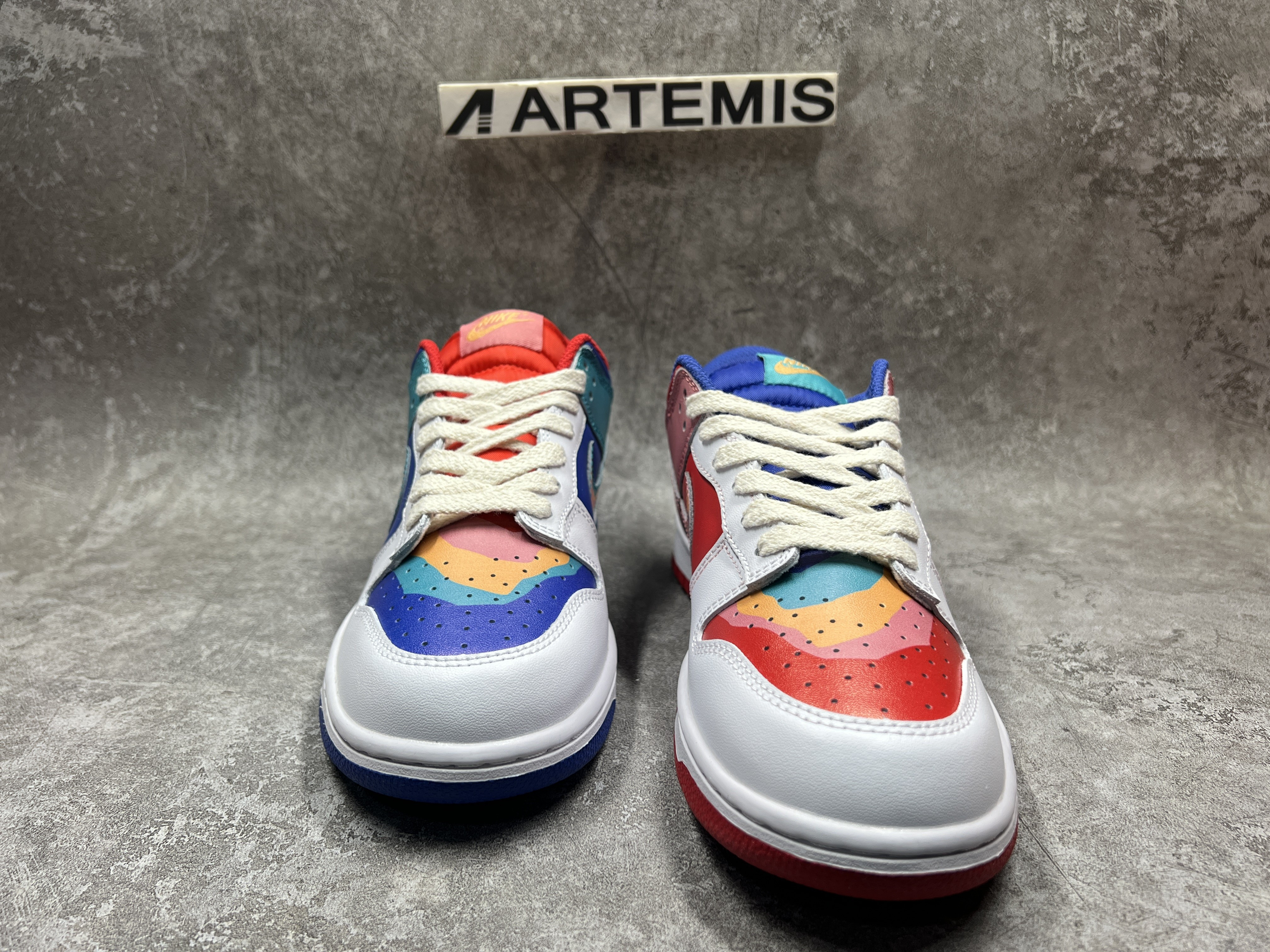 Nike Dunk Low Katsuhiro Tomo