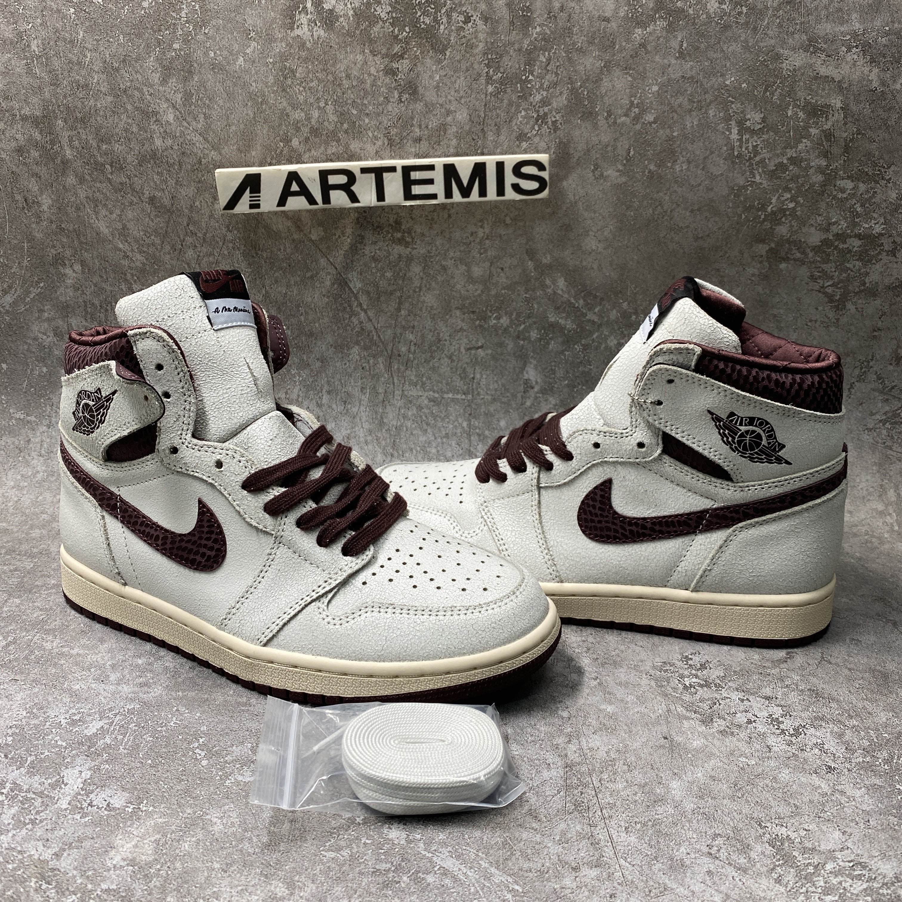 Air Jordan 1 Retro High OG A Ma Maniére
