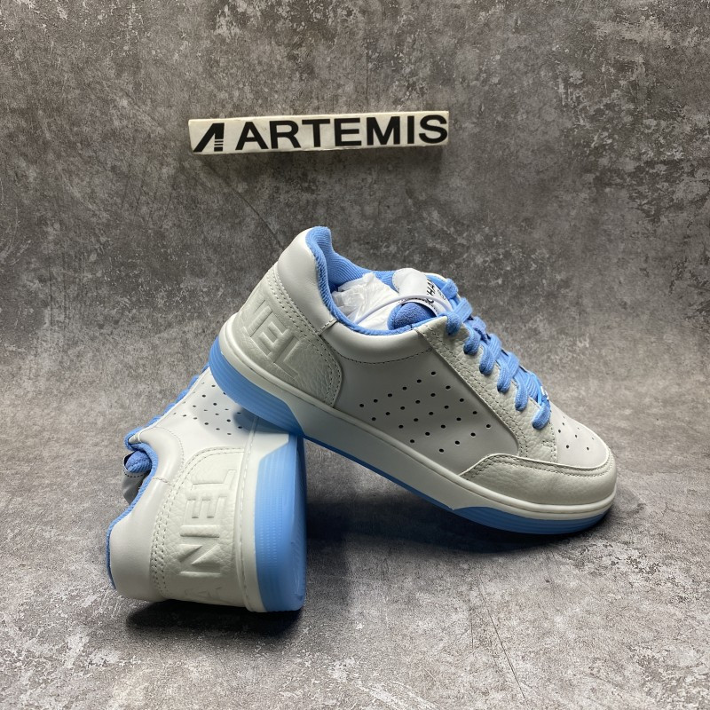 Ch*el runner tennis white light blue