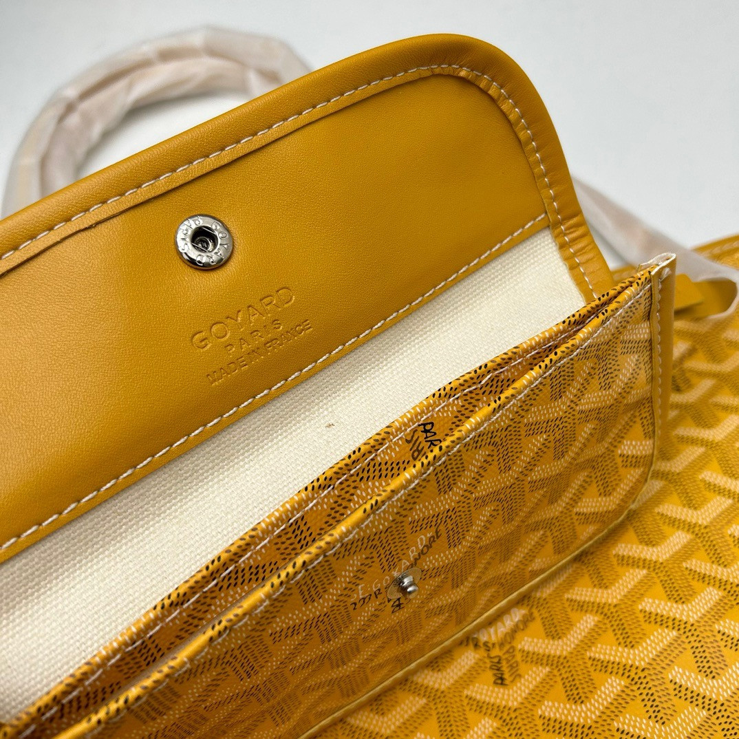 Go*ard small saint l0*is bag 28 cm x 15 cm x 34 cm