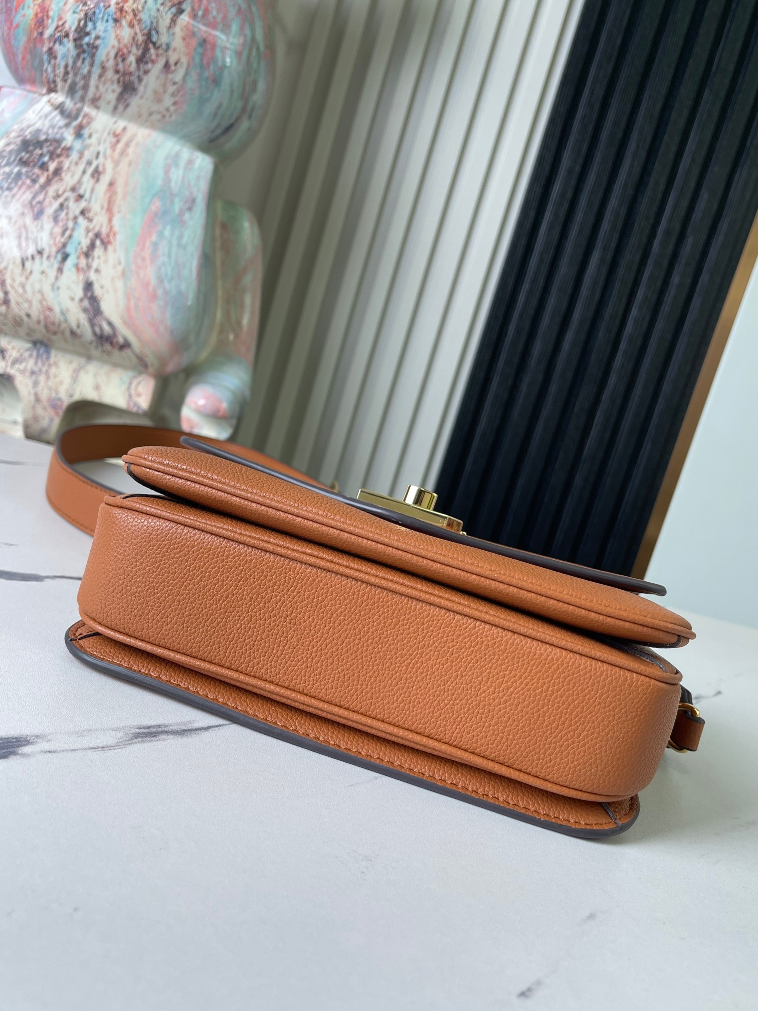 LV M22952 Oxford 8.7 x 6.3 x 3.7 inches