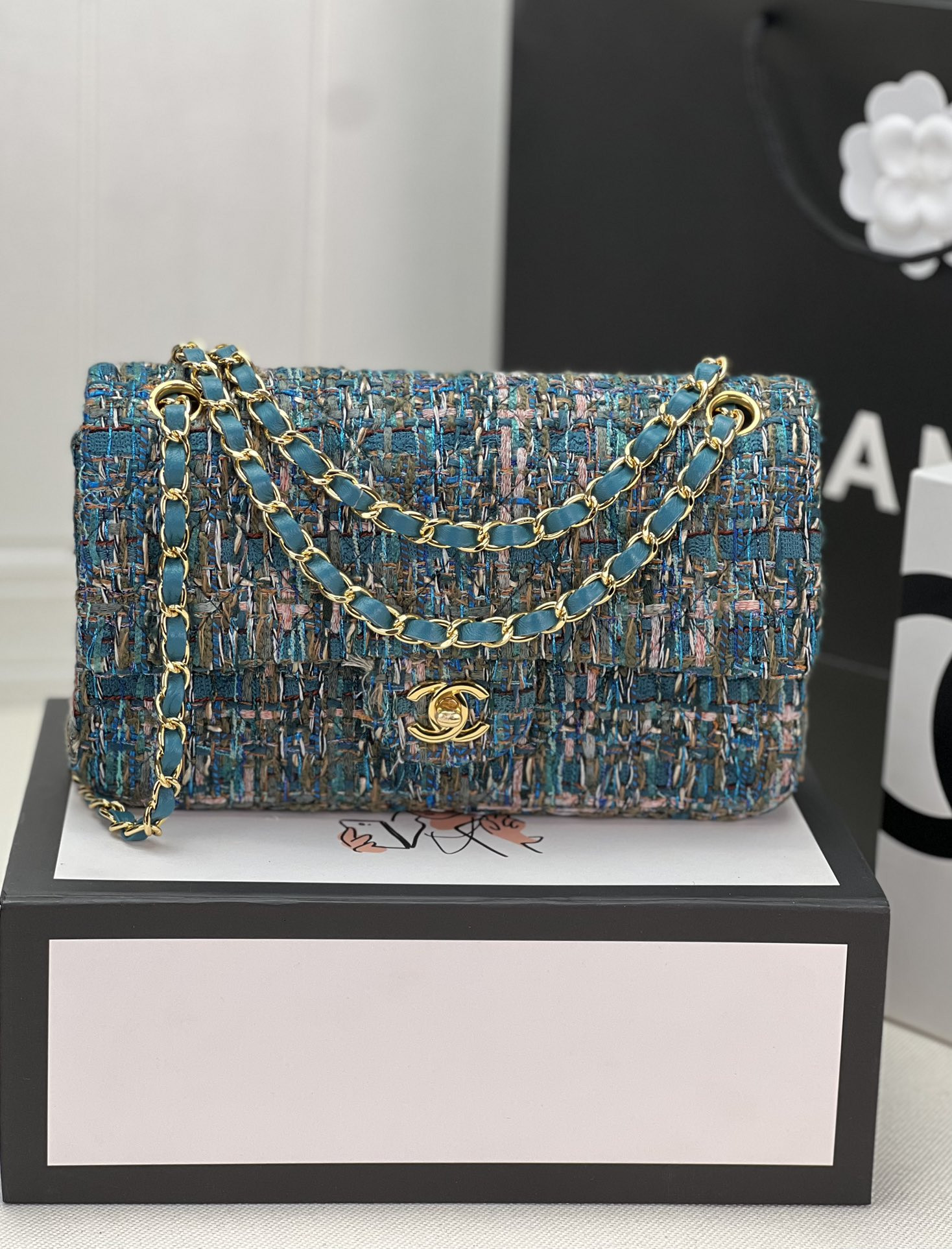 Ch*el classic 11.12 handbag tweed & gold-tone metal   6 × 9.9 × 2.5 in