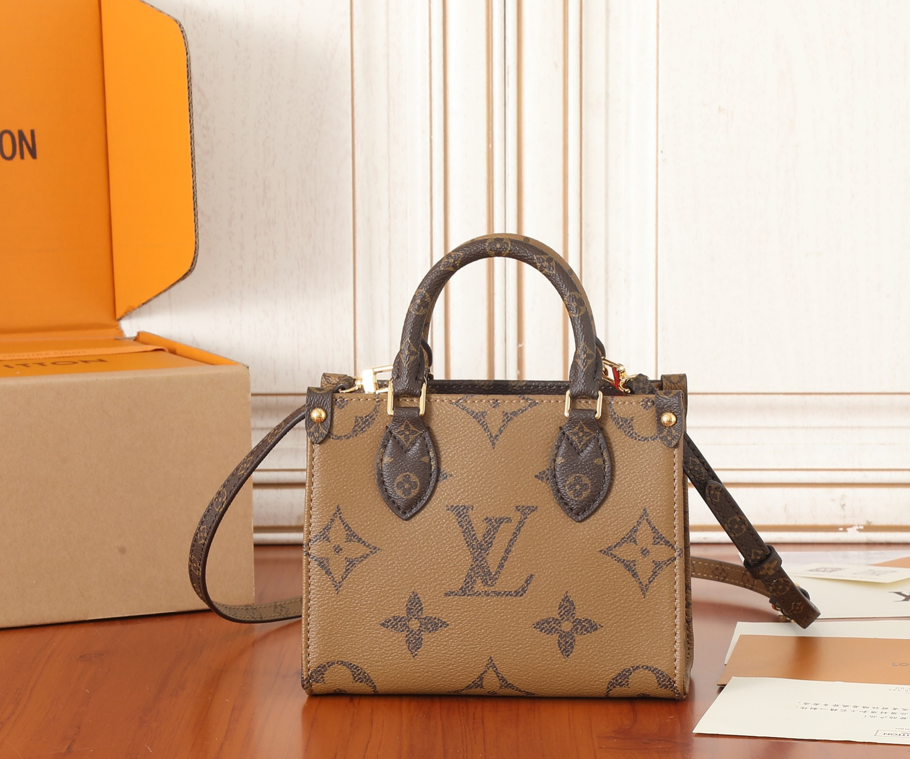 LV OnTheGo BB M46839 7.1 x 5.9 x 3.3 inches