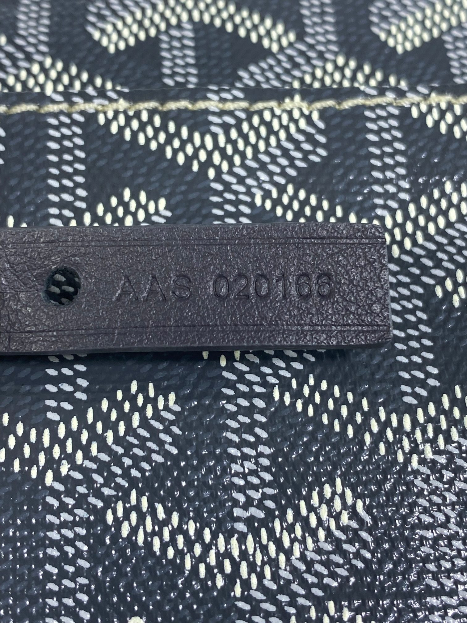 Go*ard saint l0*is gm bag 34 cm x 20 cm x 40 cm