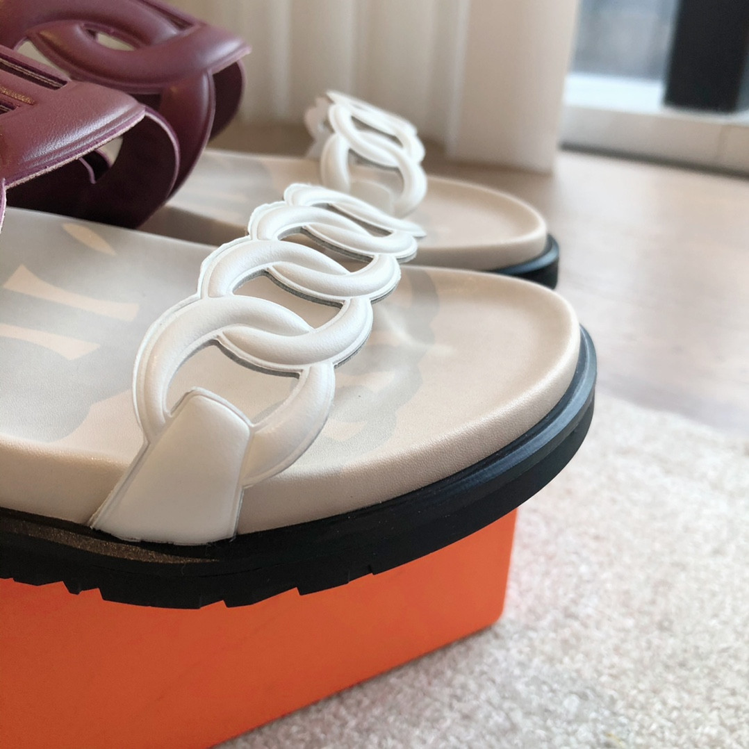 UA Hermès Extra sandal