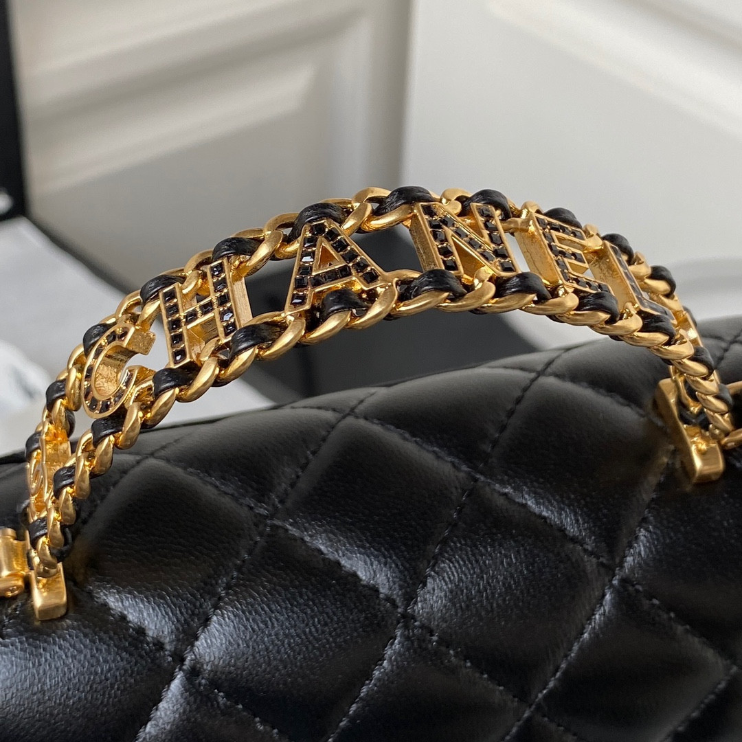 MINI FLAP BAG WITH TOP HANDLE 24C 12x20x6cm