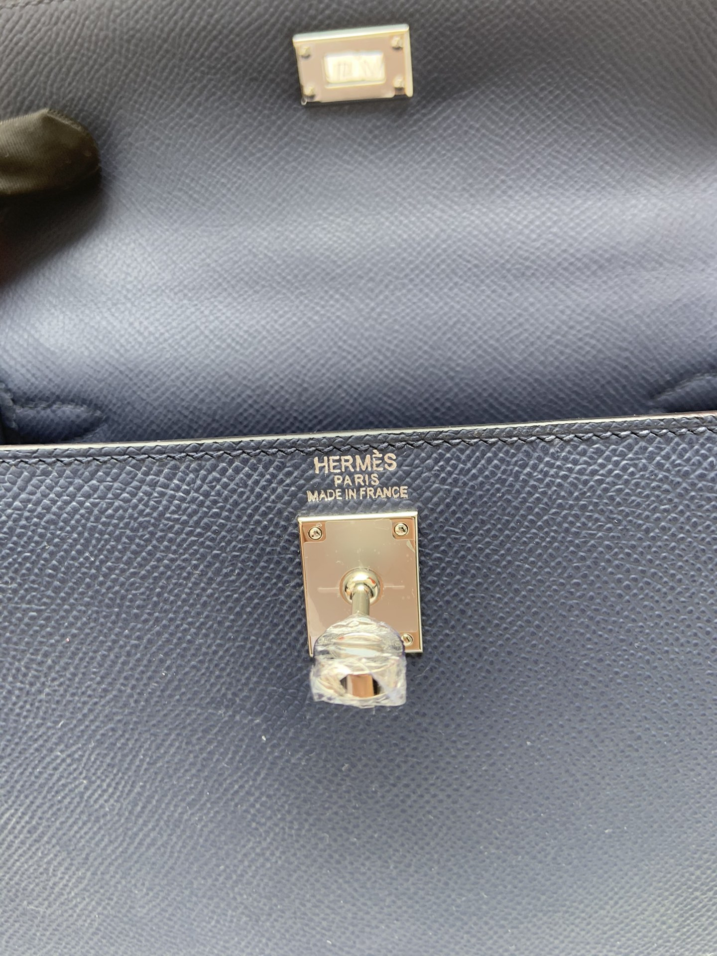 HERMÈS Kelly Silver-tone Hardware 25 28