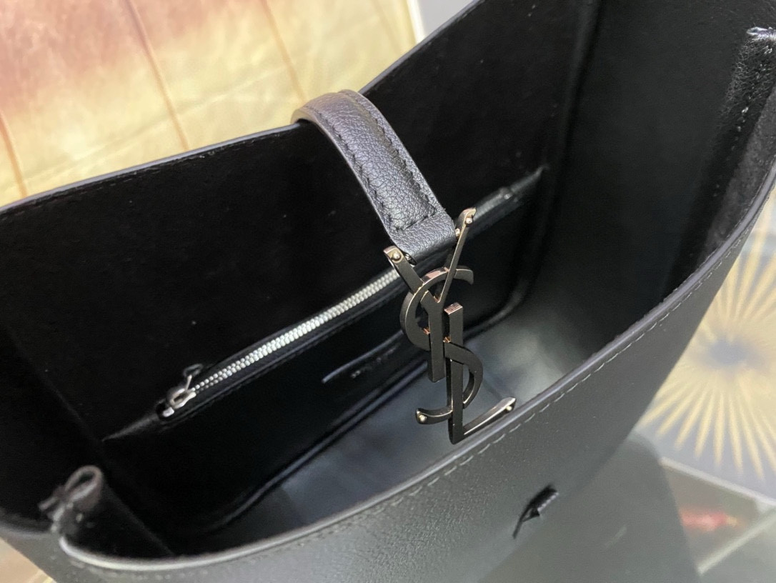 Y*L le 5 À 7 23x22x8cm