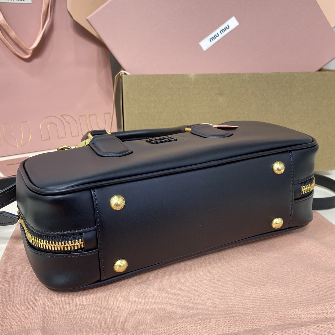 Miu Miu Arcadie leather bag 12x27x9cm