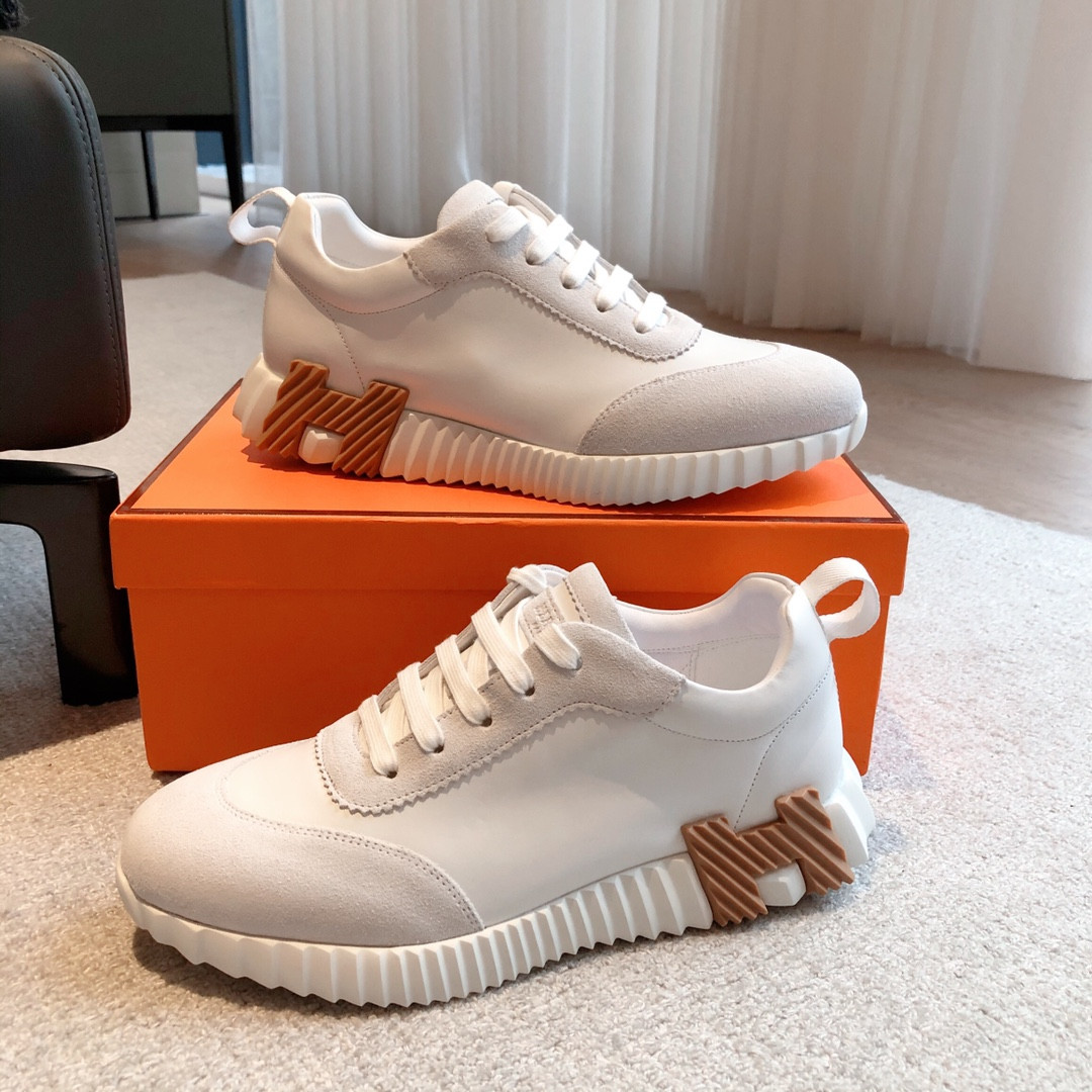 UA Hermès Bouncing Sneaker