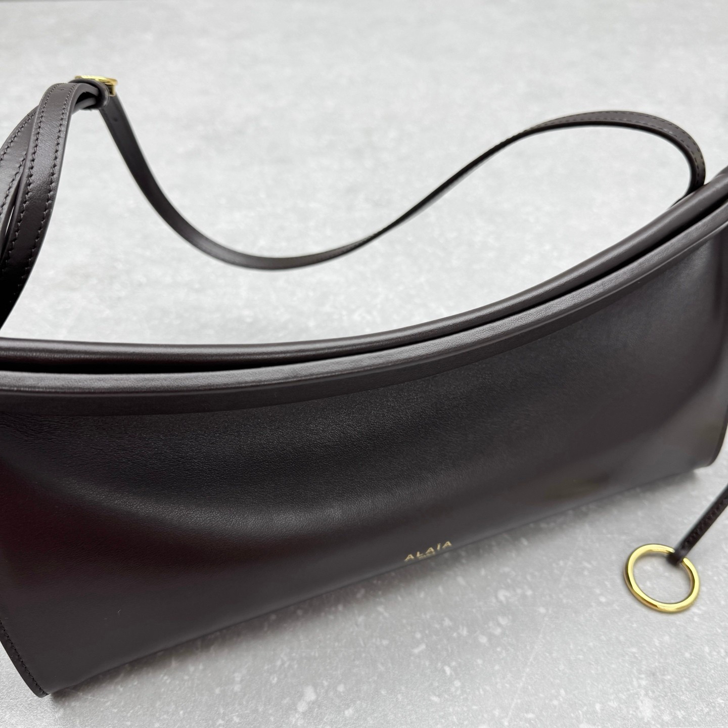 ALAÏA LE CLICK EAST WEST SMALL BAG 25x12.5x7cm