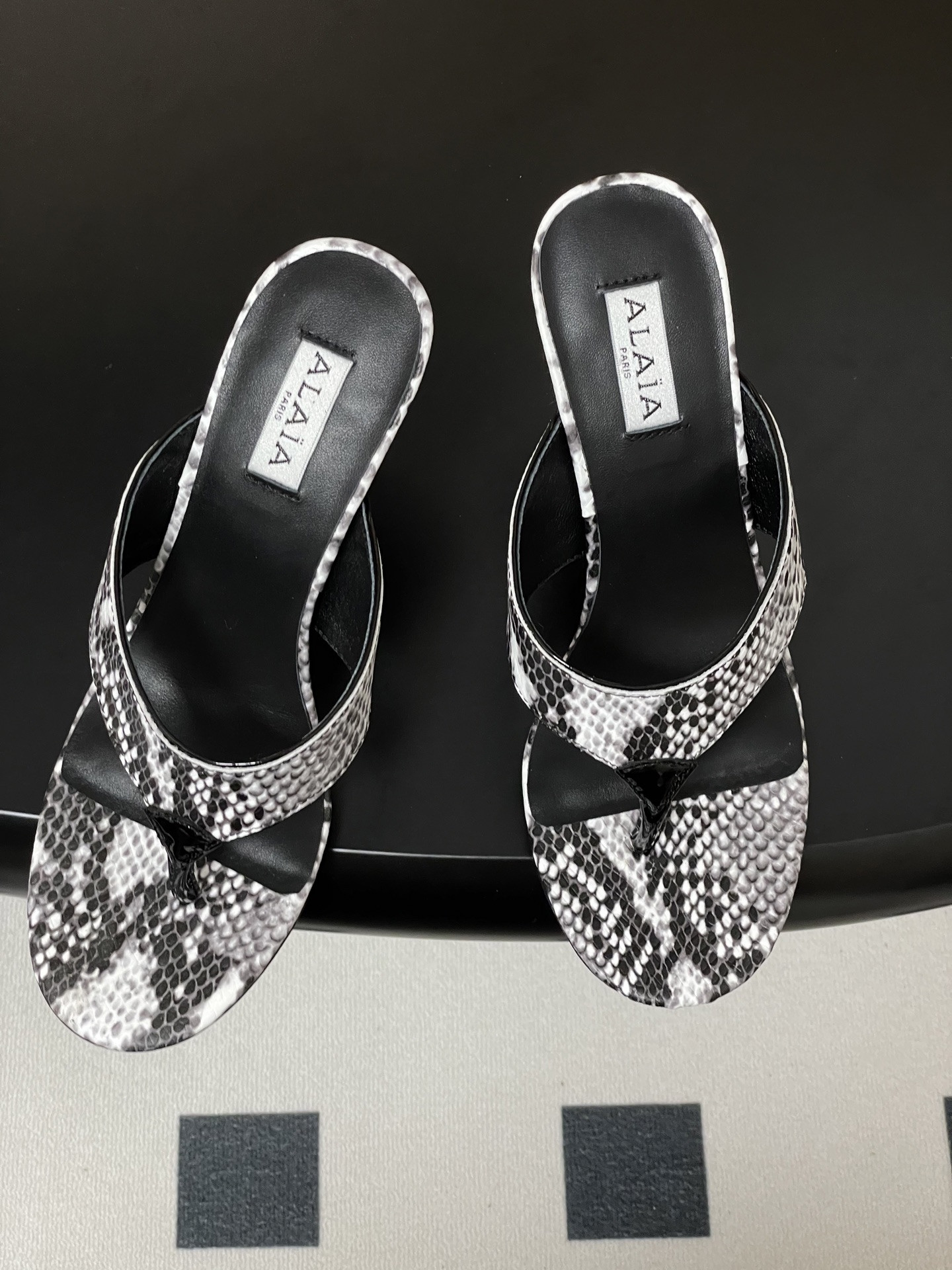 UA Alaia Triangle Flat Slides 9cm Heel(Customized Size 7-10 days production time)